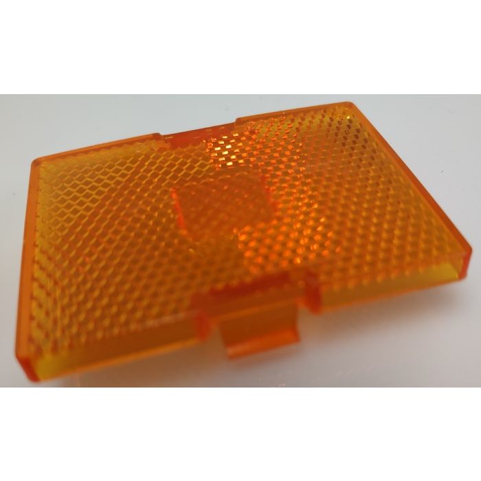 Peterson Amber Snap-In Original Side Marker Lens PM 440 151Angled Side